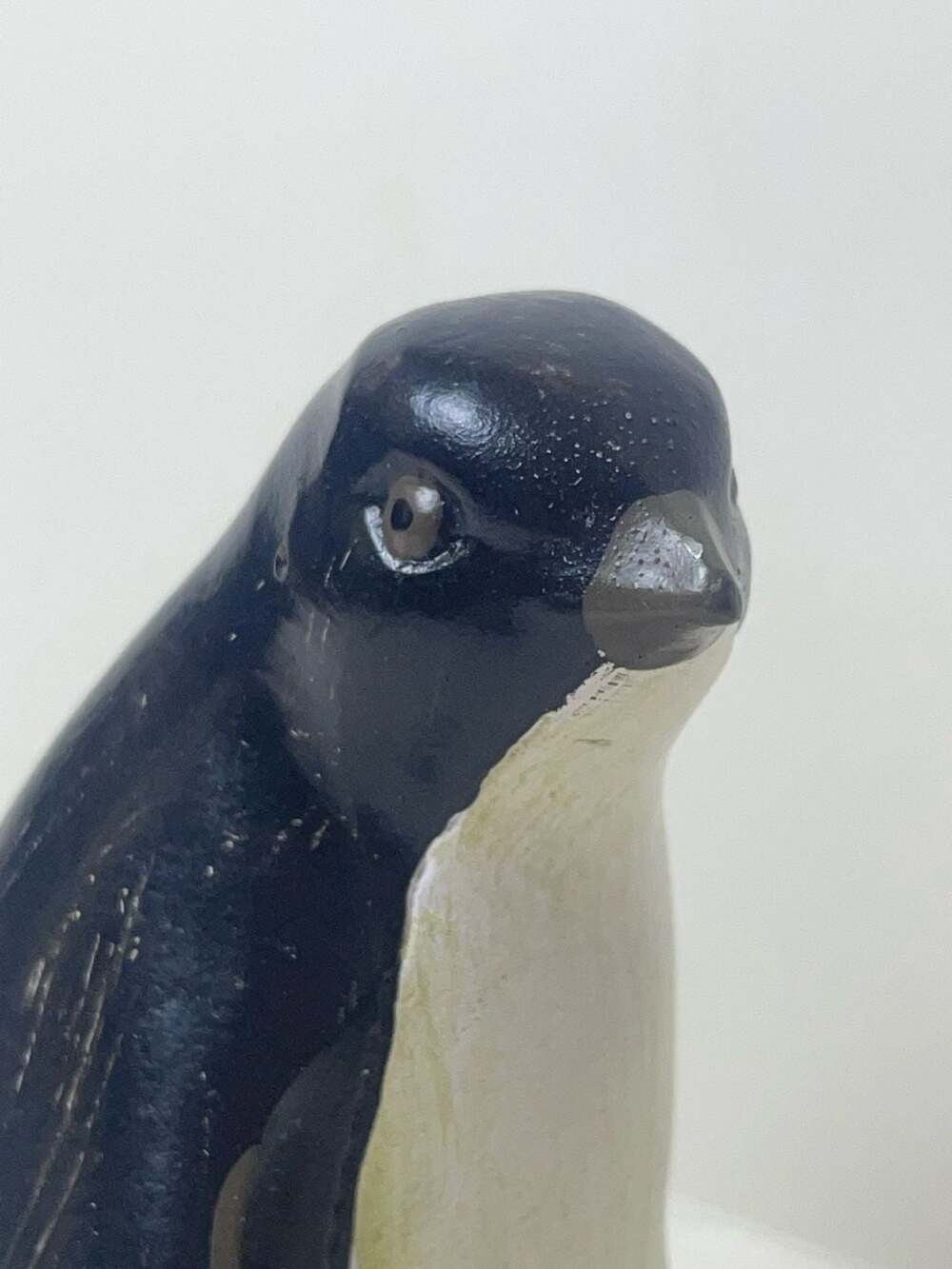 Vintage Hand-Painted Penguin Figurine SPO1